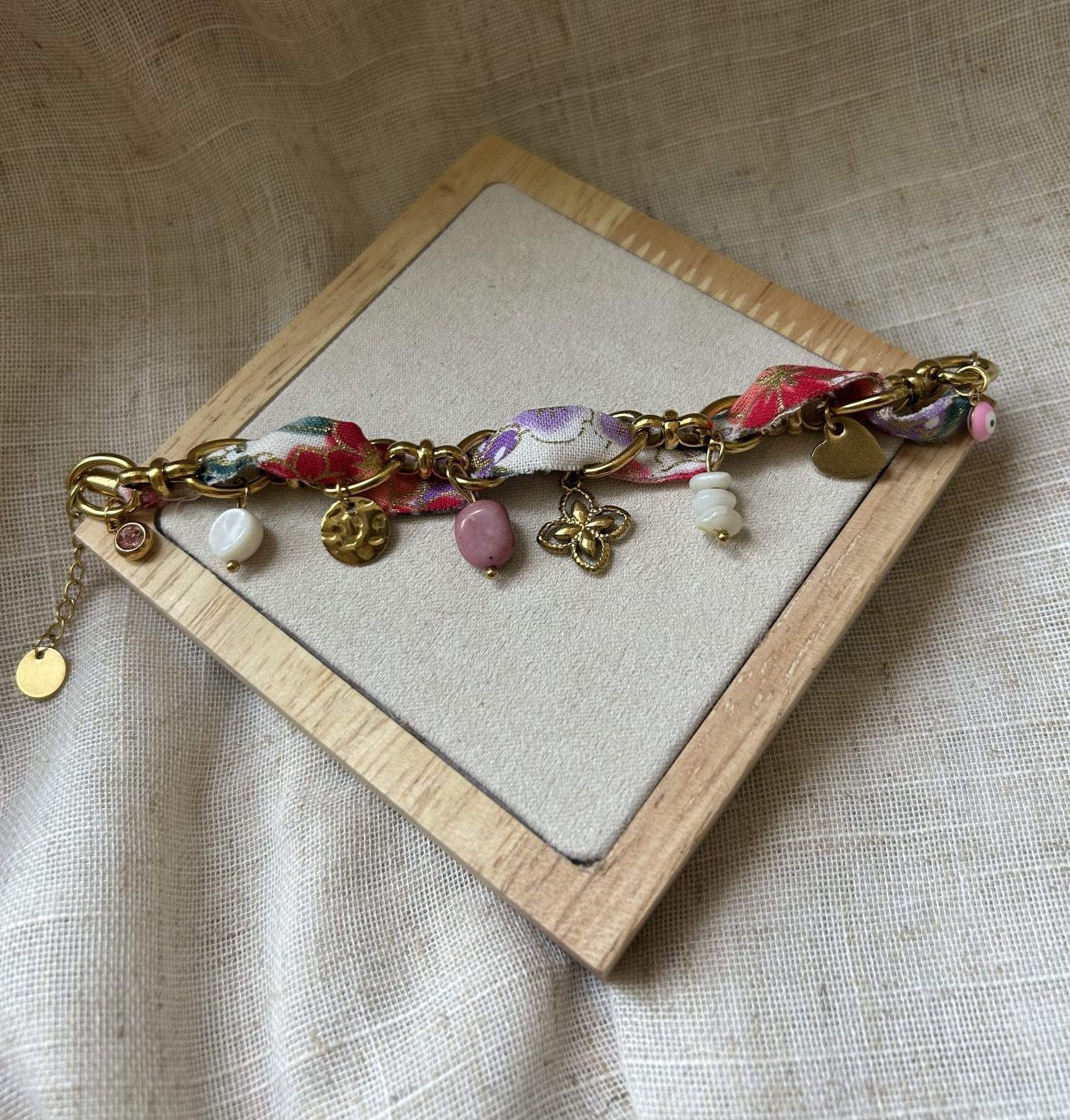 Détails breloques bracelet Pétillante