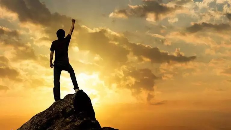 Tarihe adını altın harflerle yazdırmak ifadesi sizce ne anlama gelmektedir?