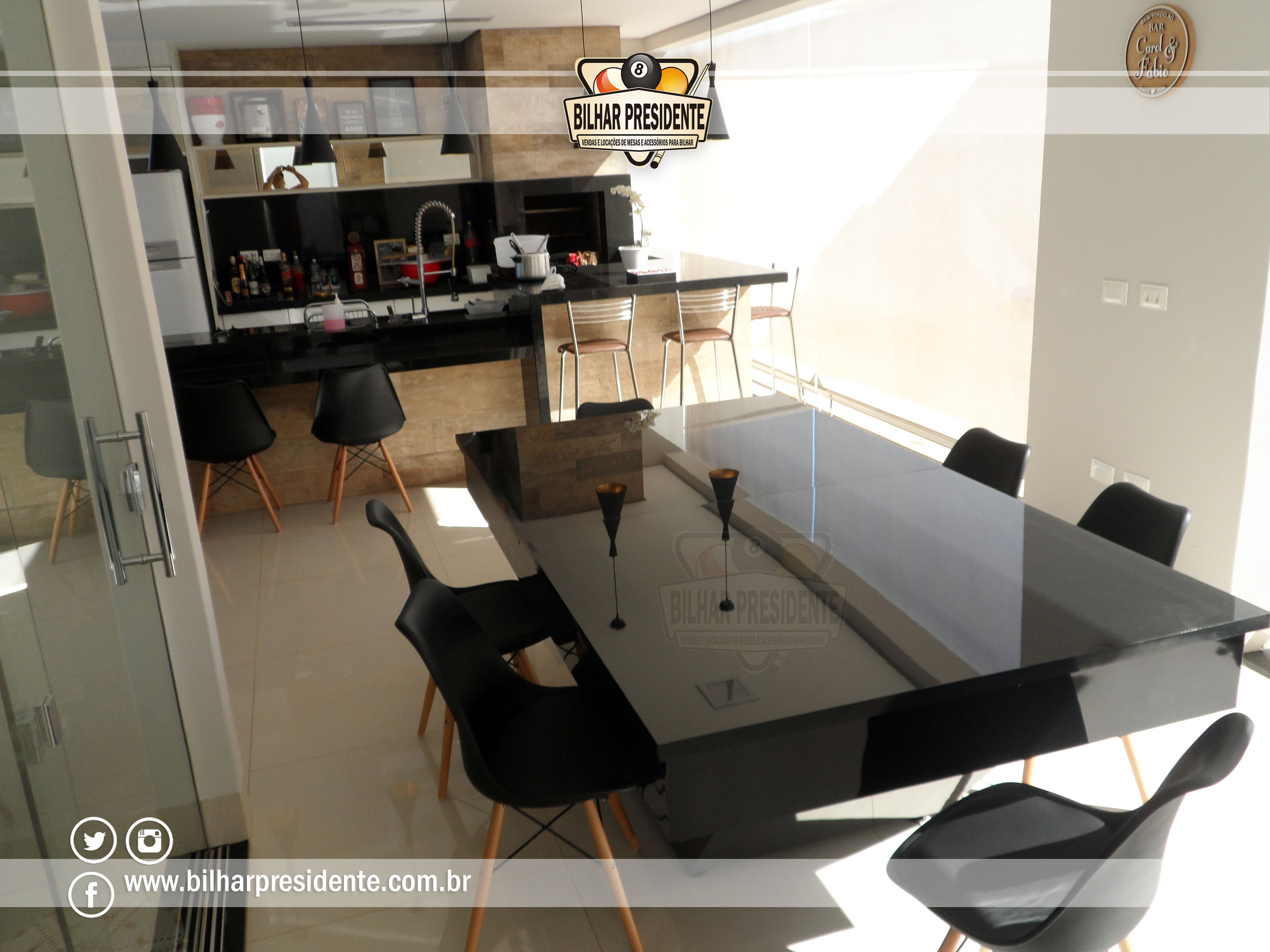 Mesa de Sinuca e Jantar Paris.