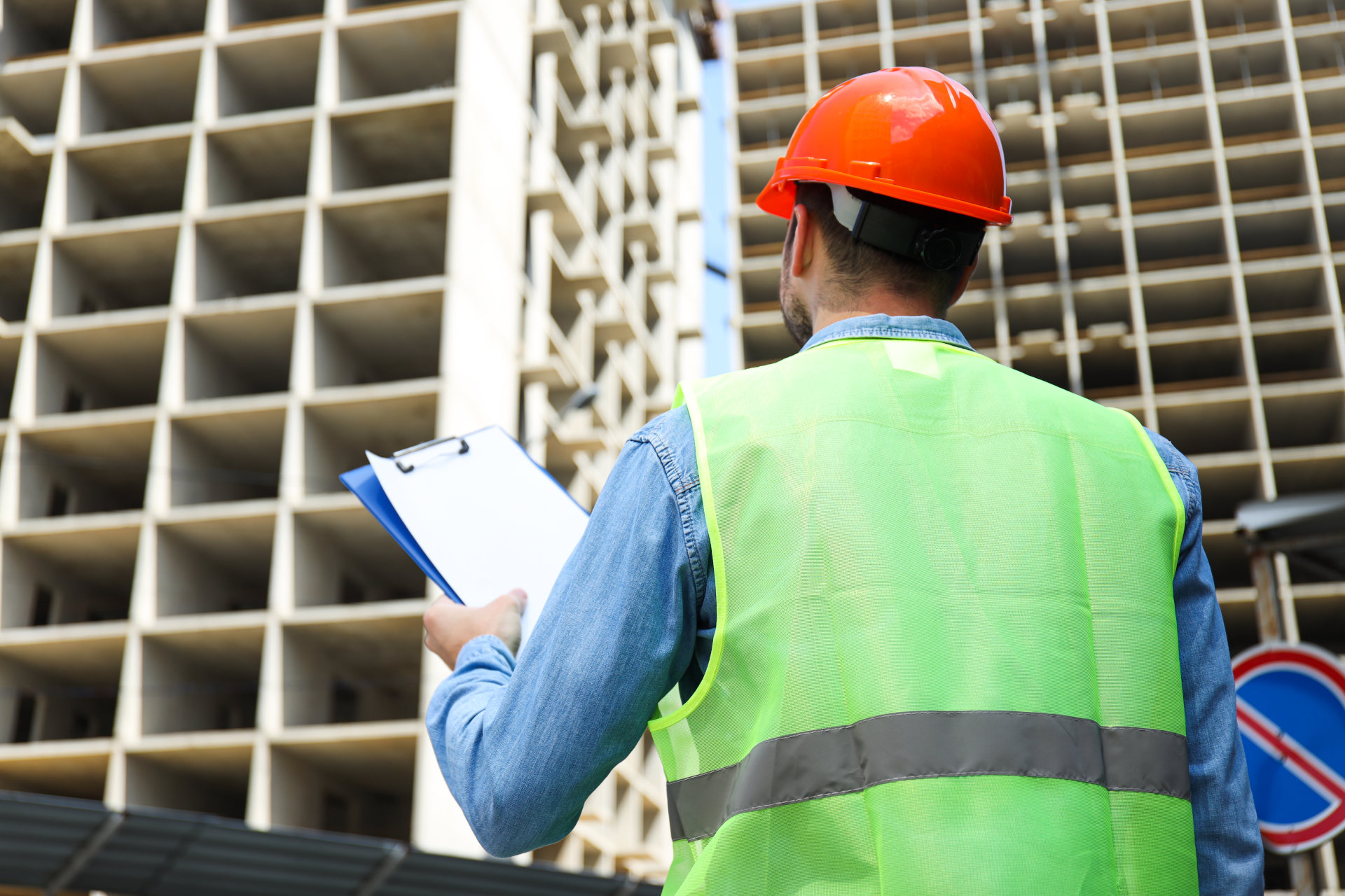 Structural Engineer with Building