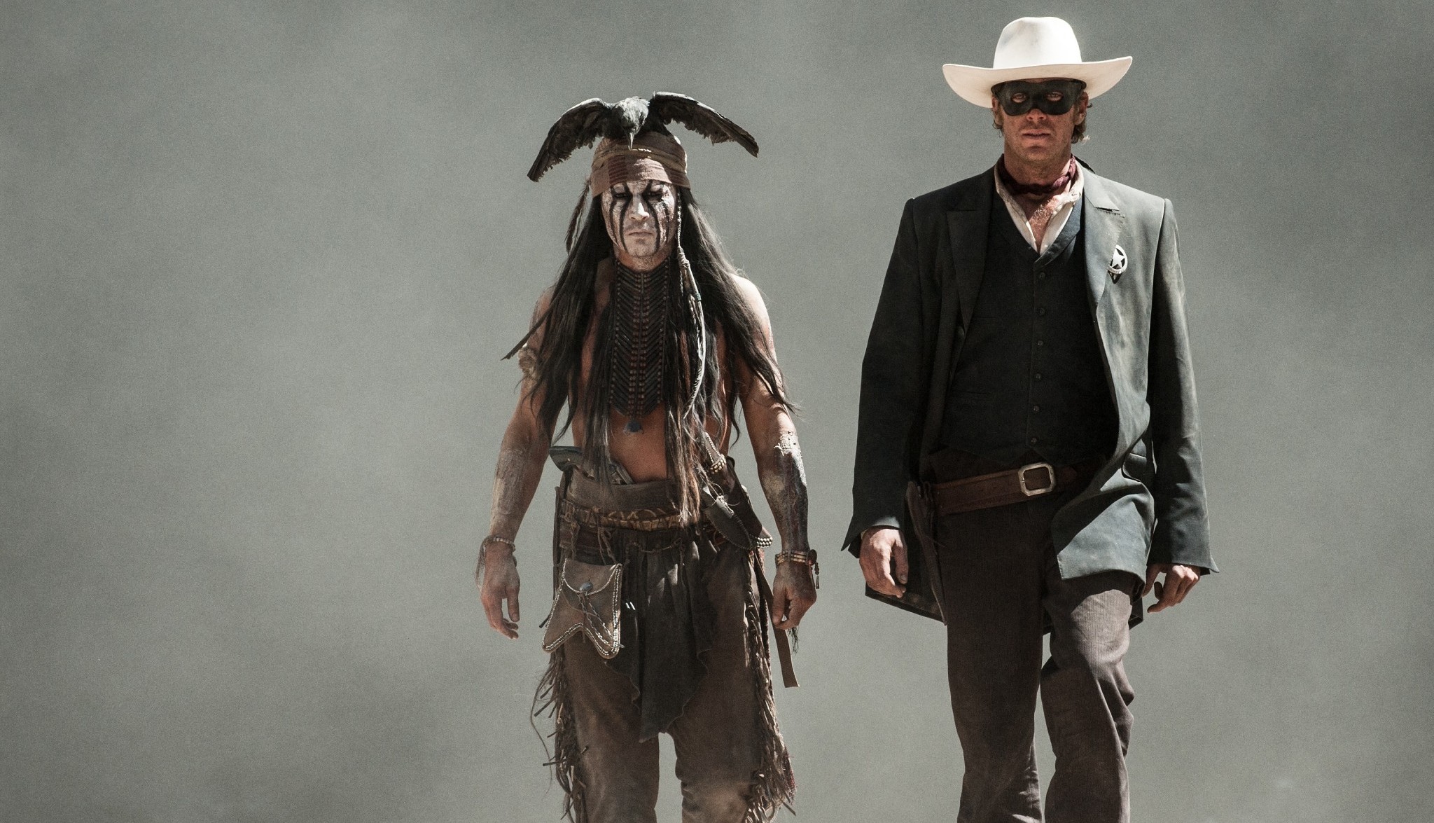 er fuglinn til þess að við horfum á Depp í staðinn fyrir Hammer? lone2