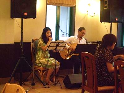 ヴォーカル＆アコースティックギター