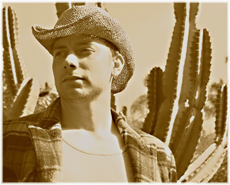 Wayfaring Stranger Pastor - High Resolution Colorful Images for Desktop