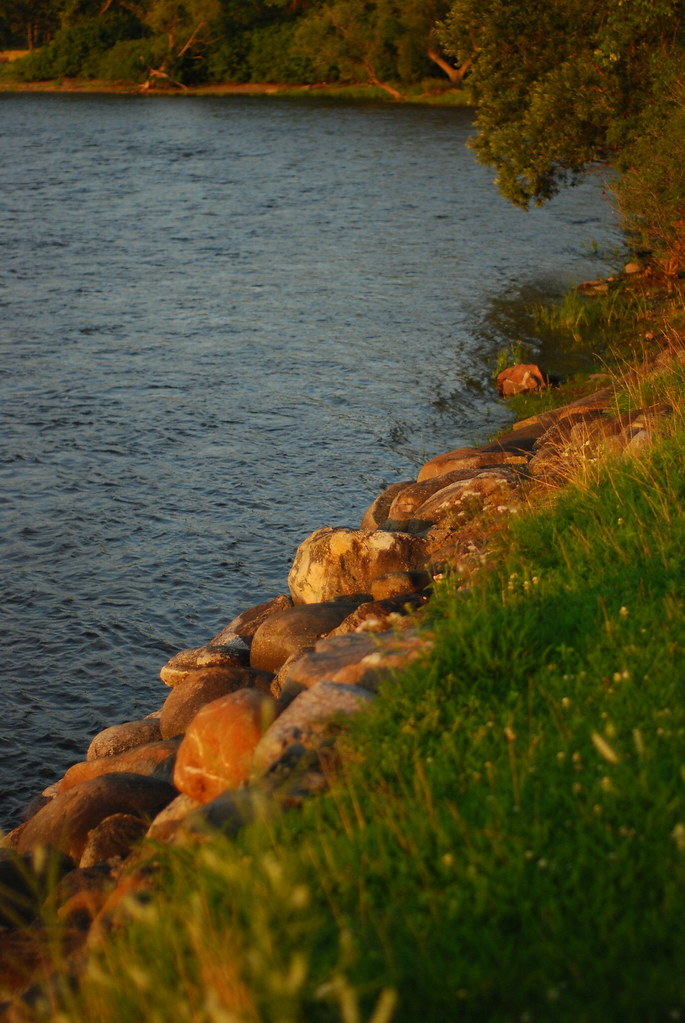 Galaxy theater riverbank