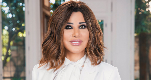 نجوى كرم تجدد مطلبها بوحدة الكنيسة.. رسالة عتب إلى قداسة الحبر الأعظم