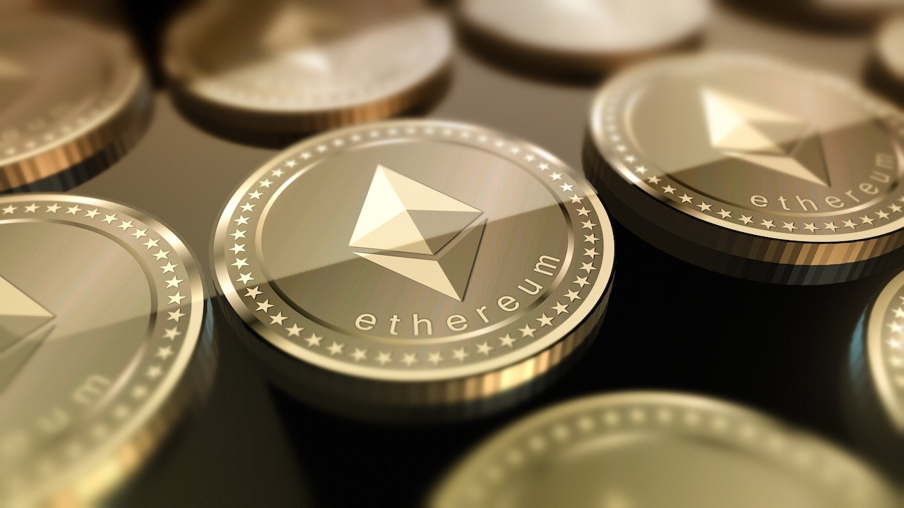 Ethereum Head & Shoulders Pattern Reveals New Target, A Crash Below ,000 Is Coming Ethereum Head & Shoulders Pattern Reveals New Target, A Crash Below ,000 Is Coming