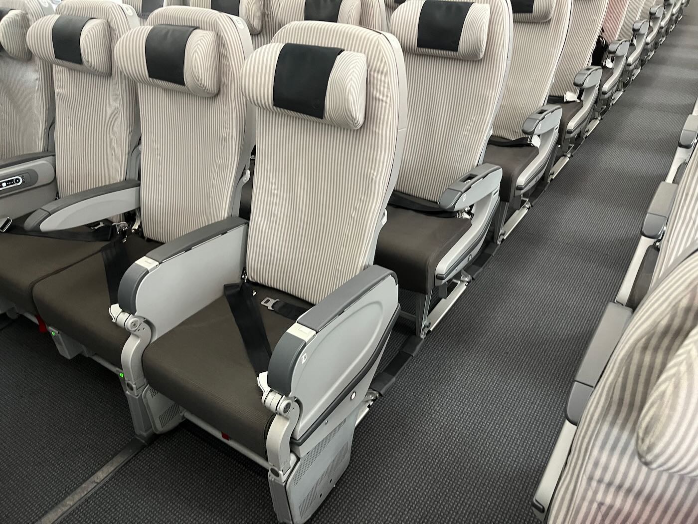 飛行紀錄 日本航空 JL96 帶一歲寶寶的一打一飛行 你絕對猜不到的日航寶寶餐 - 一口冒險 Bitesized Adventure 飛行紀錄 日本航空 JL96 帶一歲寶寶的一打一飛行 你絕對猜不到的日航寶寶餐 - 一口冒險 Bitesized Adventure