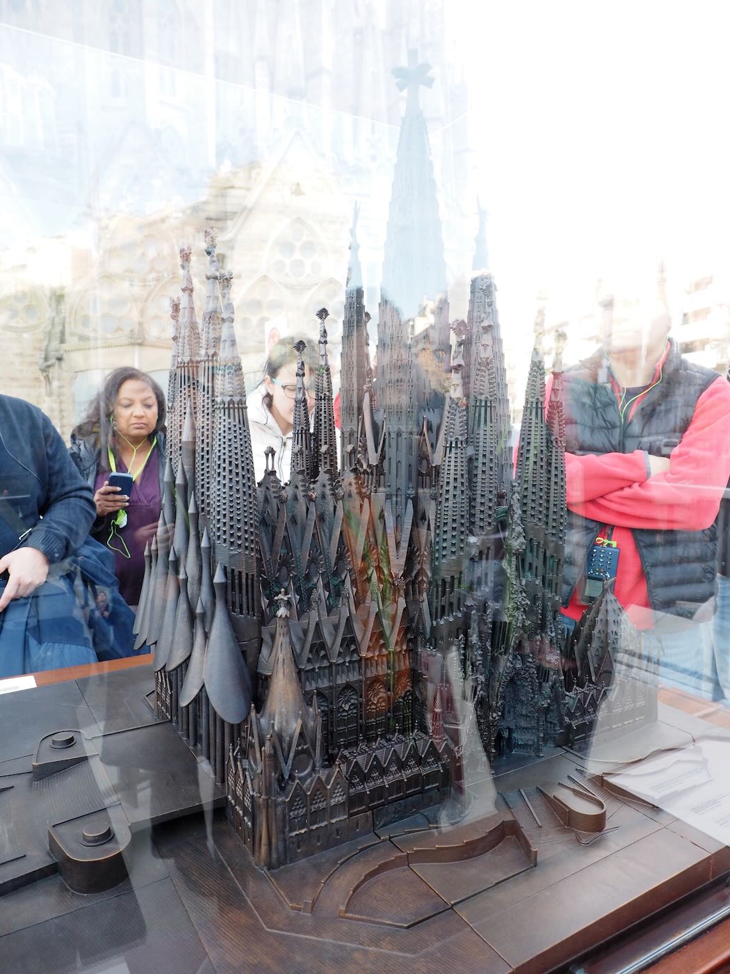 巴賽隆納景點 聖家堂 La Sagrada Familia - 一口冒險 Bitesized Adventure 巴賽隆納景點 聖家堂 La Sagrada Familia - 一口冒險 Bitesized Adventure
