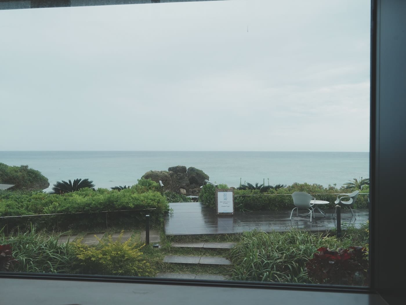 沖繩美食 虹夕諾雅 沖繩 Banta Cafe 看海踏浪 非住客也大推薦的咖啡廳 - 一口冒險 Bitesized Adventure 沖繩美食 虹夕諾雅 沖繩 Banta Cafe 看海踏浪 非住客也大推薦的咖啡廳 - 一口冒險 Bitesized Adventure