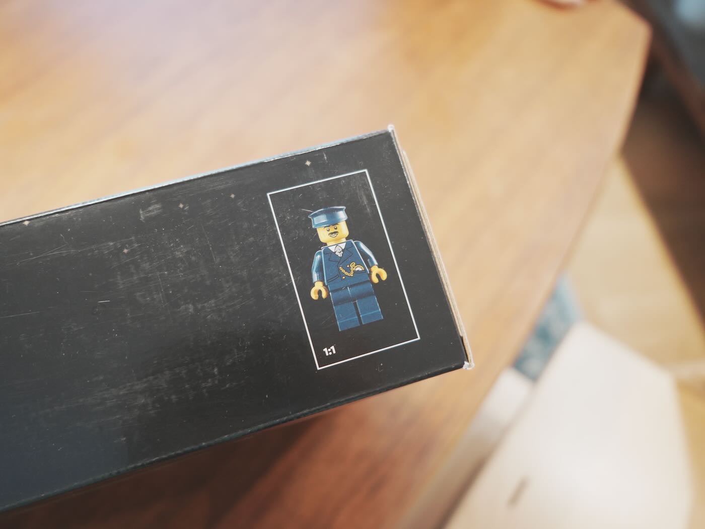 樂高 10308 節慶街道 - 2022 冬季村莊系列 - 一口冒險 Bitesized Adventure