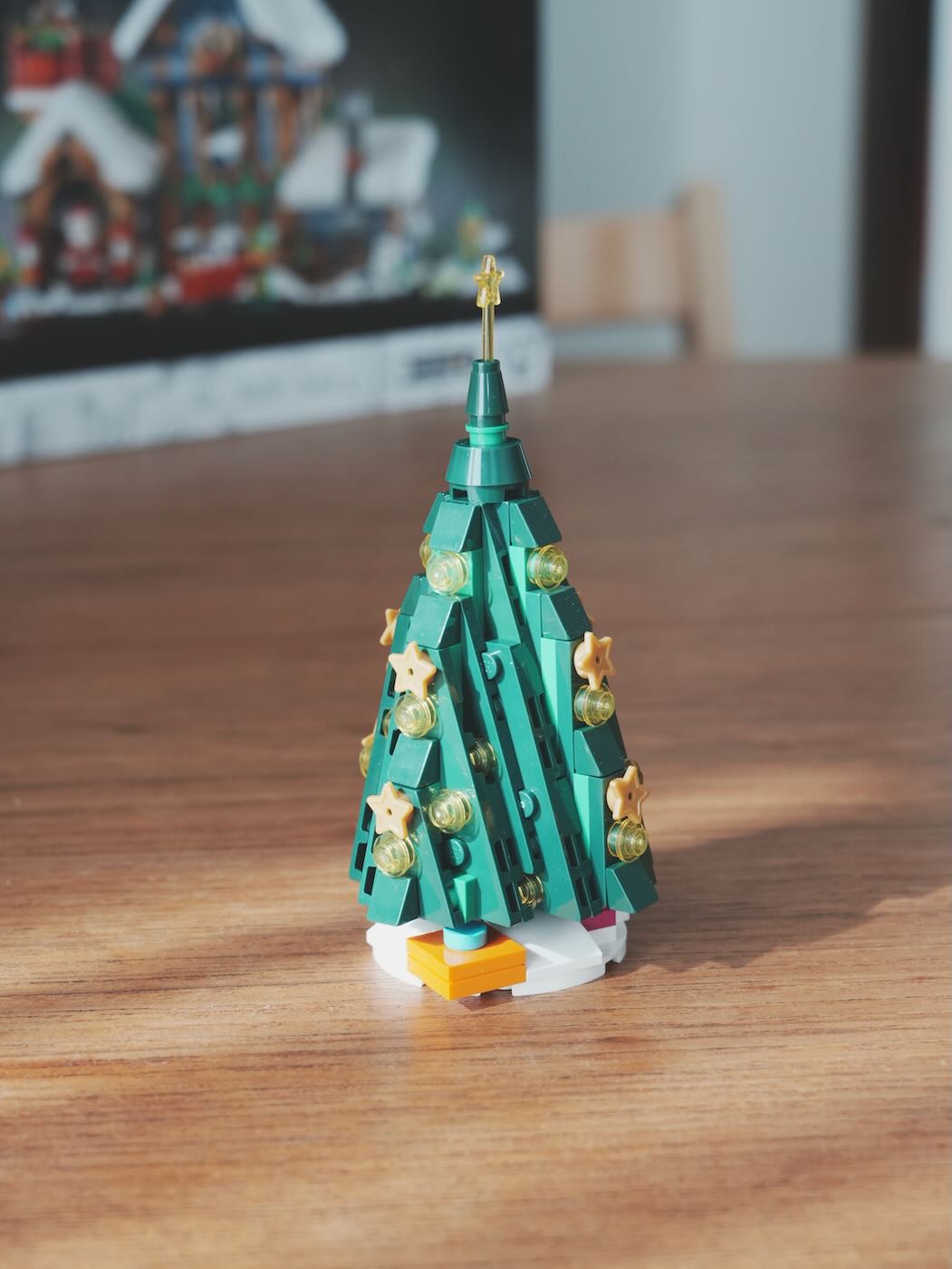 樂高 10308 節慶街道 - 2022 冬季村莊系列 - 一口冒險 Bitesized Adventure