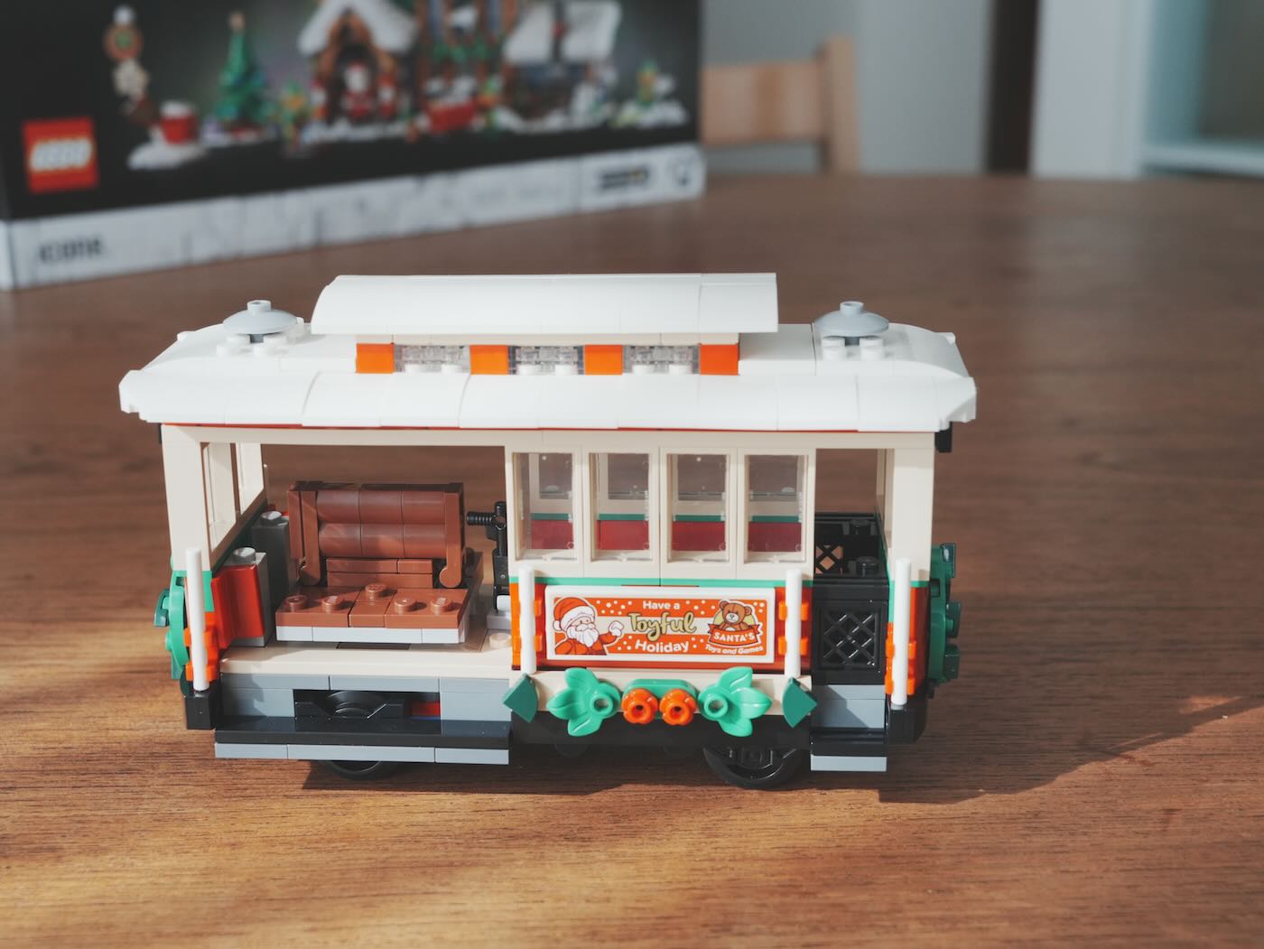 樂高 10308 節慶街道 - 2022 冬季村莊系列 - 一口冒險 Bitesized Adventure