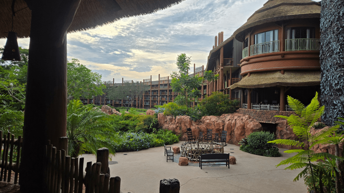 A view of the savanna at Jambo House