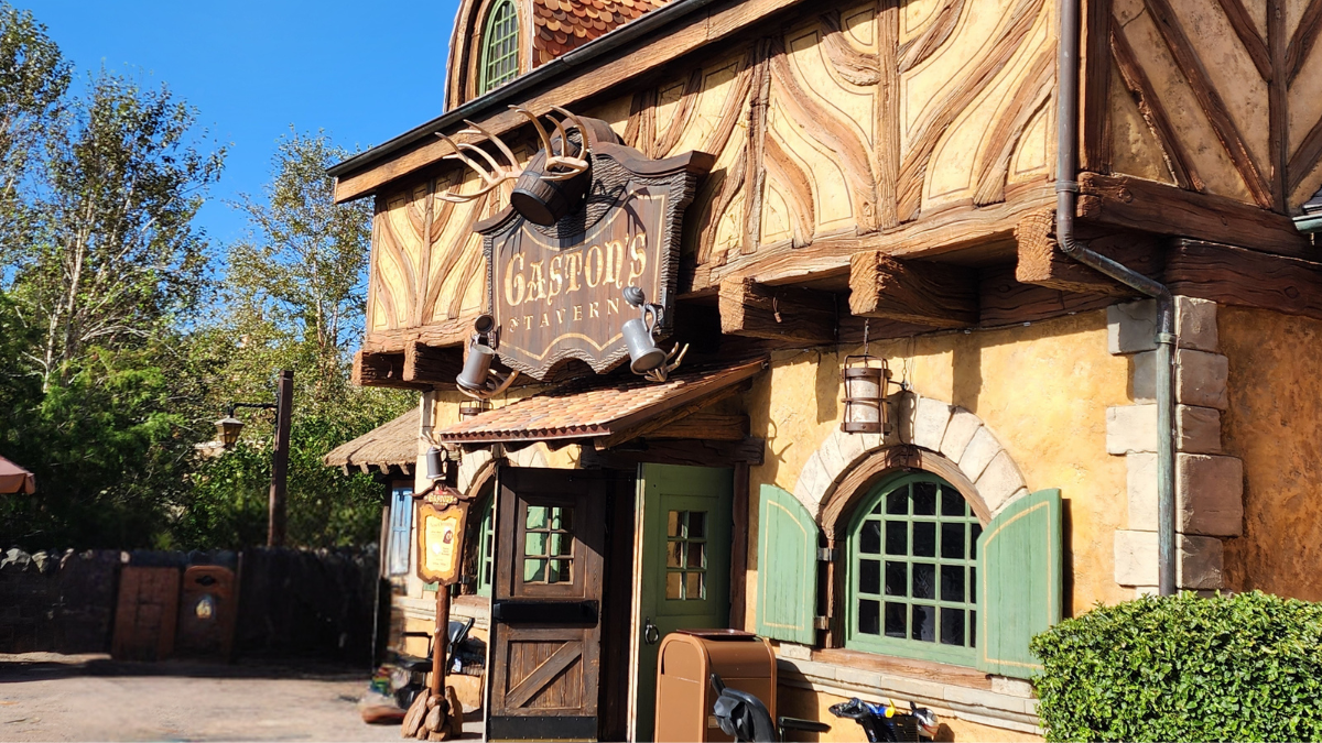 Gaston's Tavern
