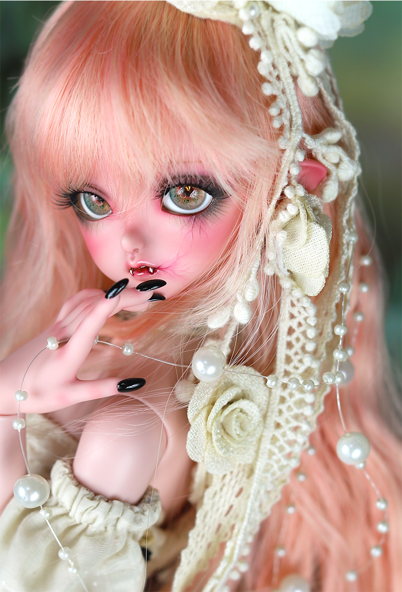 Peak's Woods Vampire Lady Bee Dark Elves – BJDivas