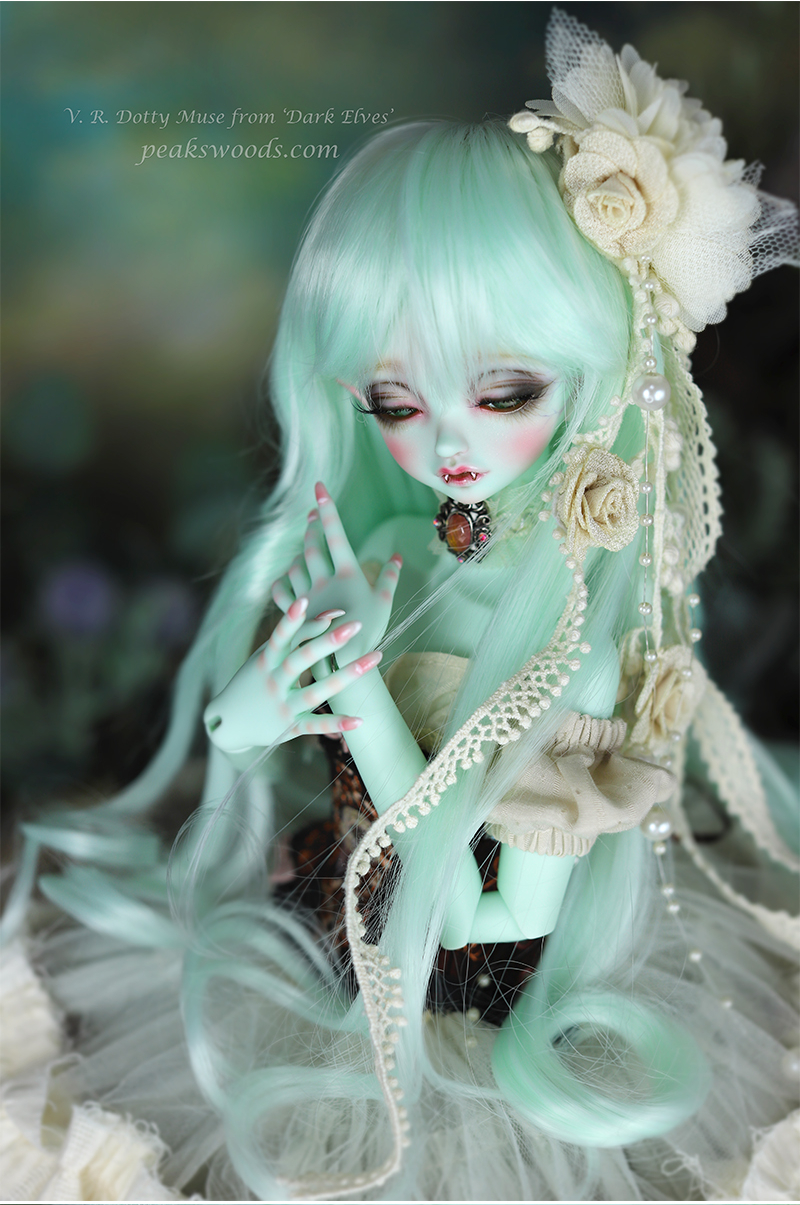 Peak's Woods Vampire Romantic Dotty Muse Dark Elves – BJDivas