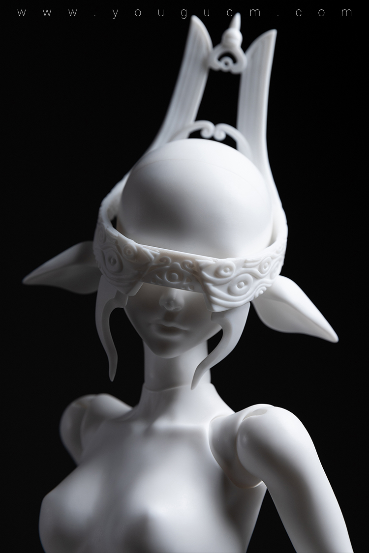Dream Valley Ilya – White Priestess (Human Version) – BJDivas