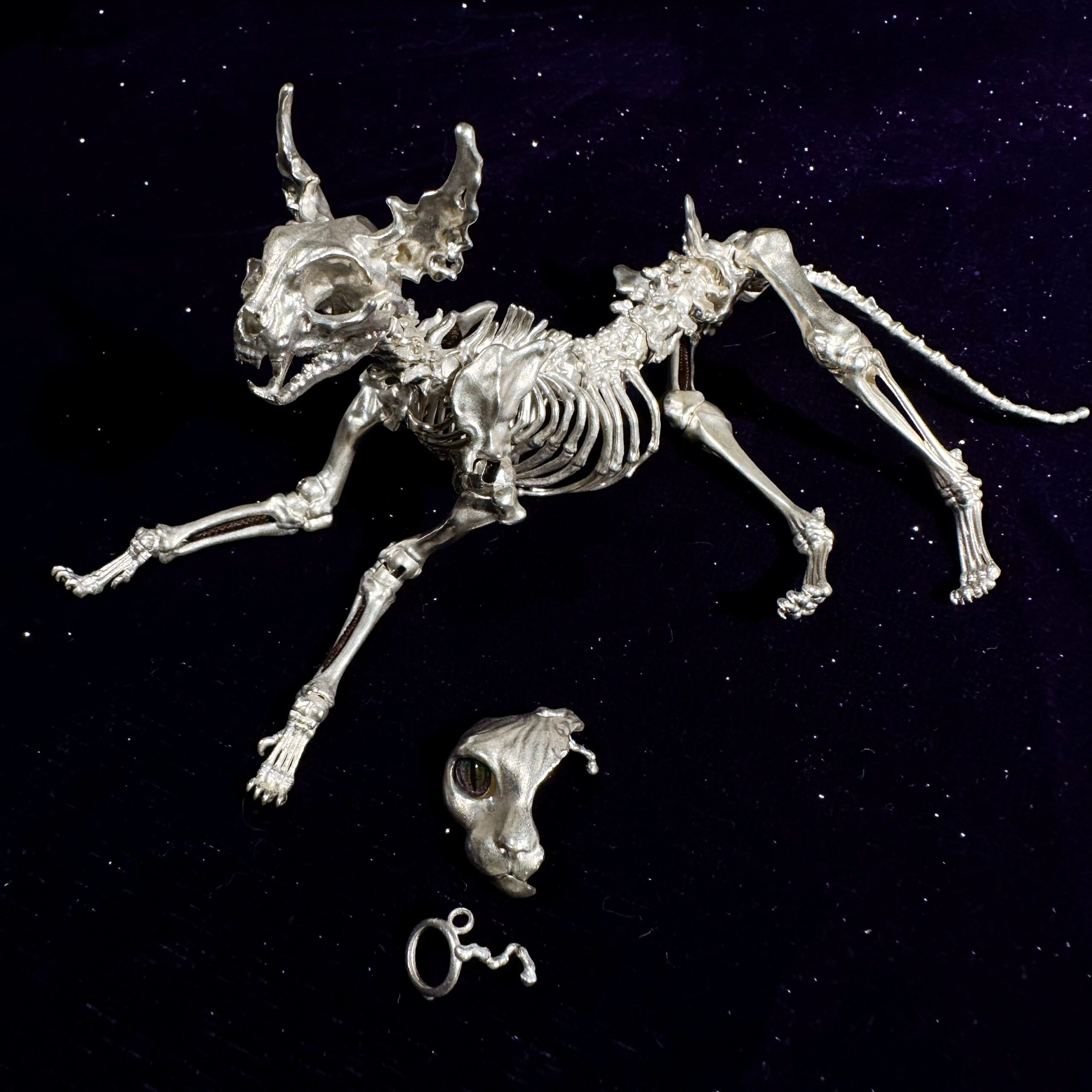 Minstrel Painting Articulated Jewelry: Skeletal Cat Pendant (925