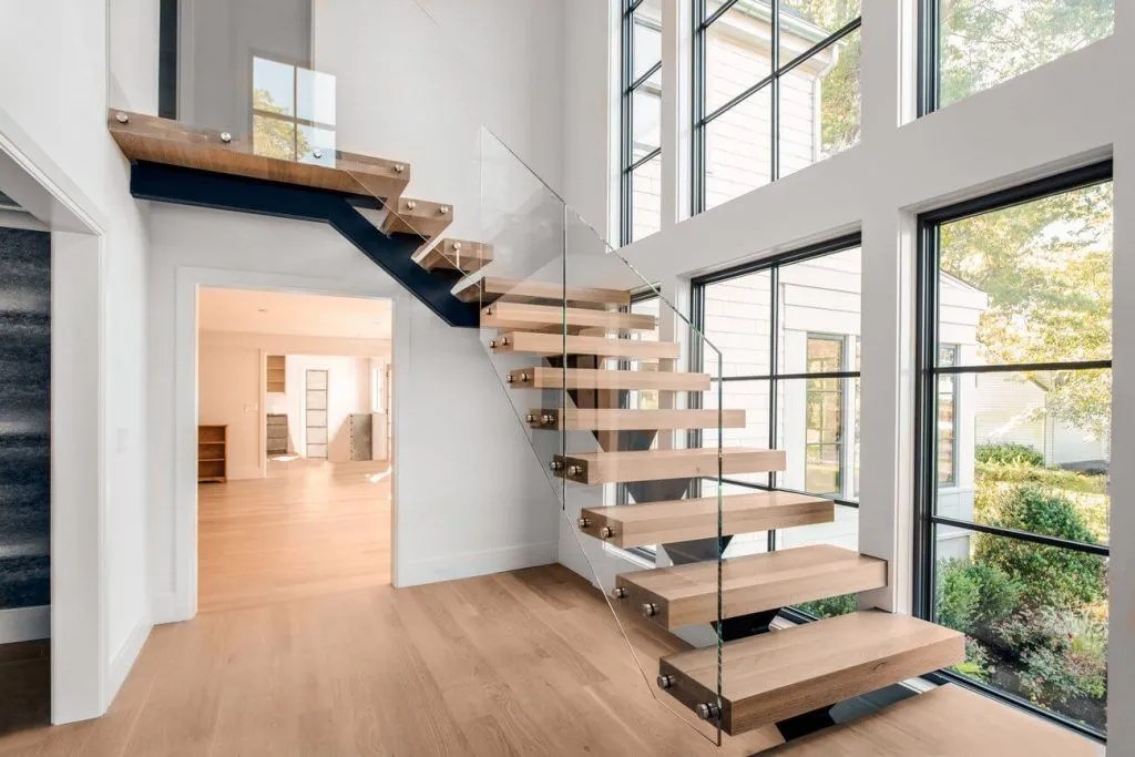 Floating stairs and inlays