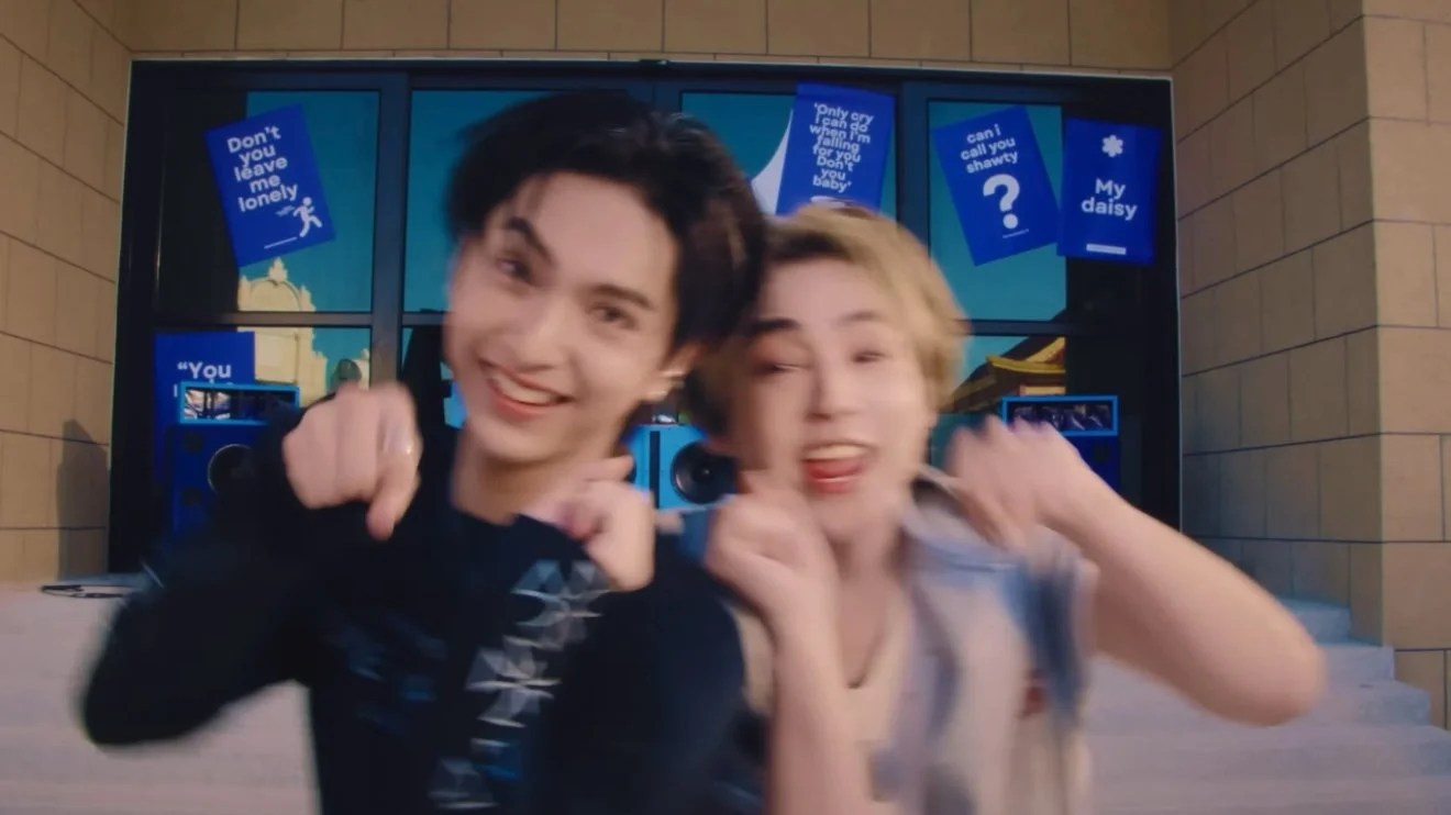 So Blueไปกับเหมียวเป้อและนุ้งฮ้าท