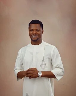 Who Is Toluwanisings? Meet Gospel Singer Olayemi Bayonile Bolaji Before Death Reports
