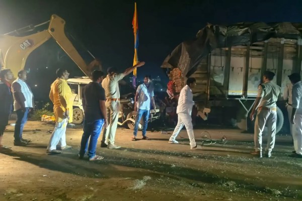 Sidhi road accident Bolero truck collision near CM’s venue