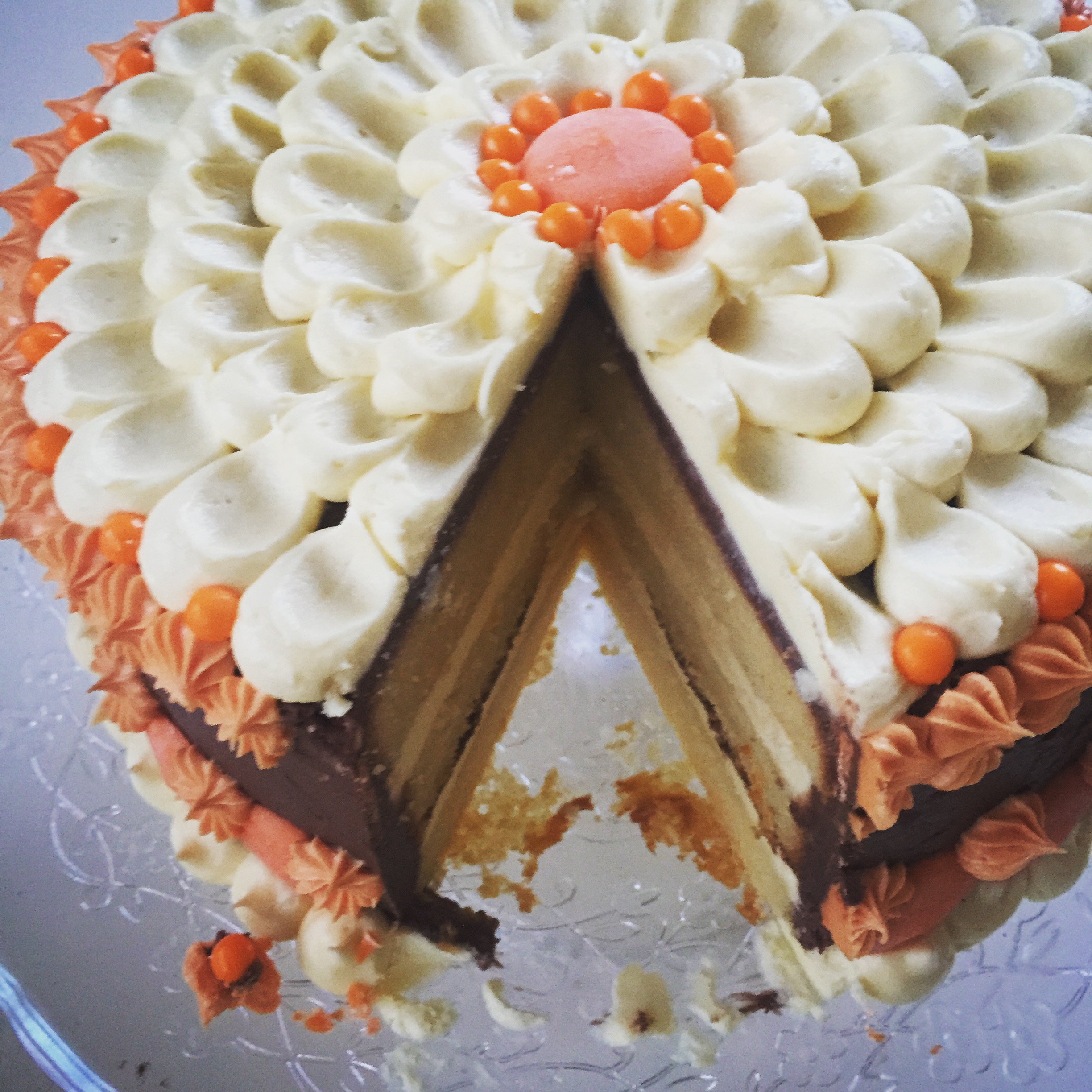 Þessi kökuskreytingaraðferð er ofureinföld!