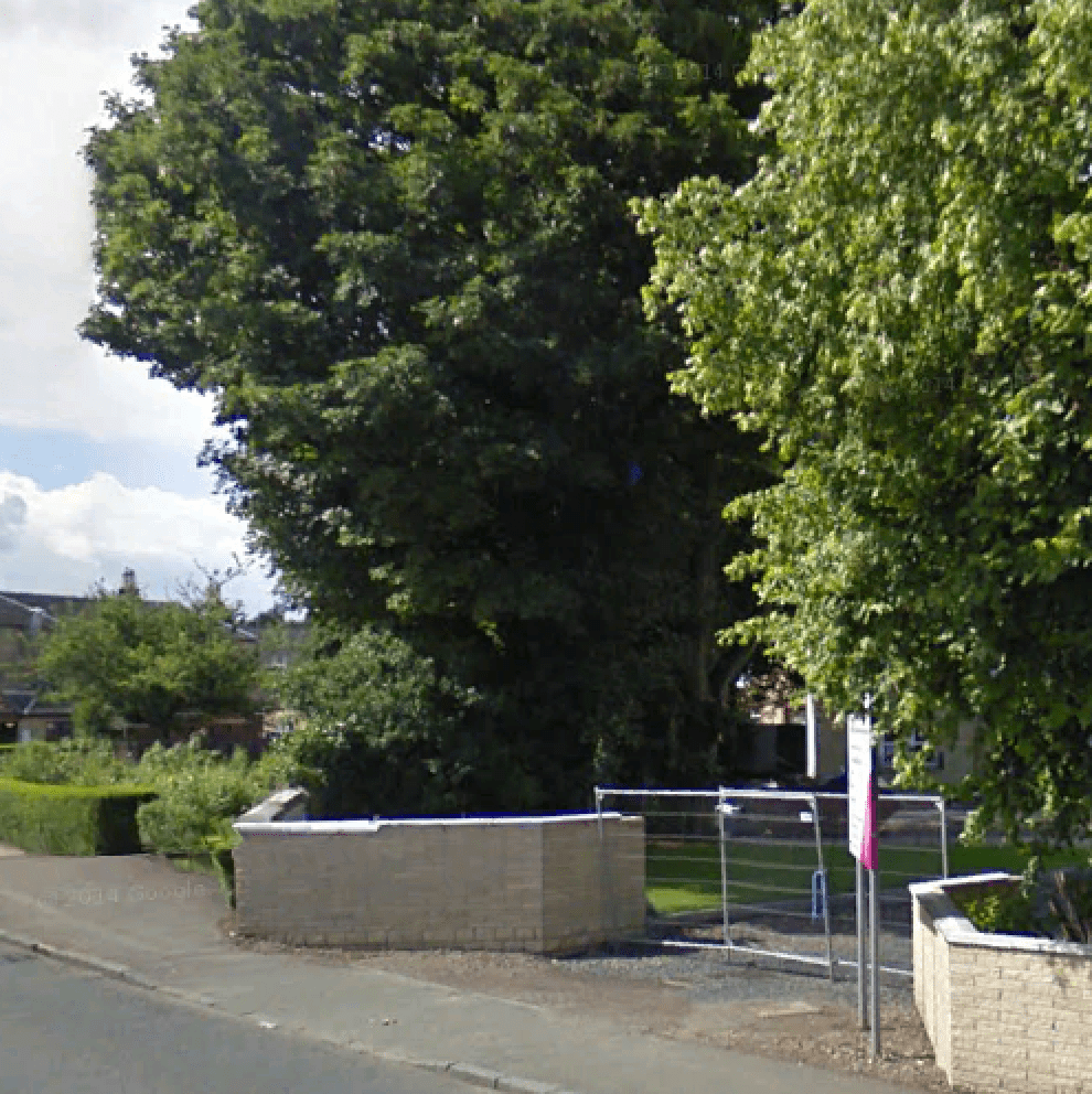 2011 Main Street, Blantyre. Entrance to Lomond View flats