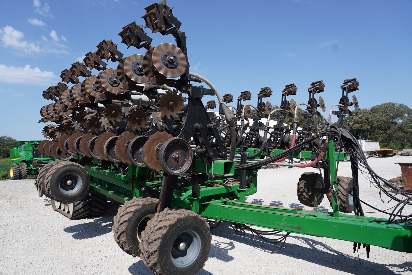 2018 Salford Valmar 24 Row Strip Till Rig