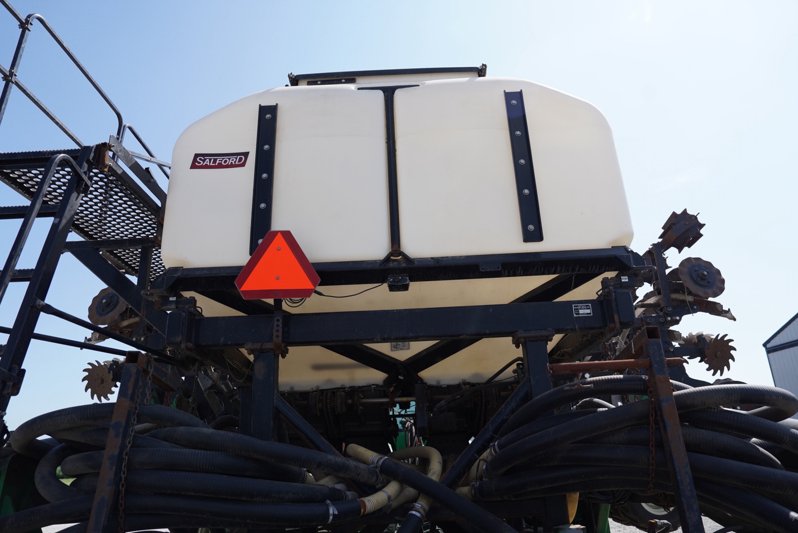 2018 Salford Valmar 24 Row Strip Till Rig