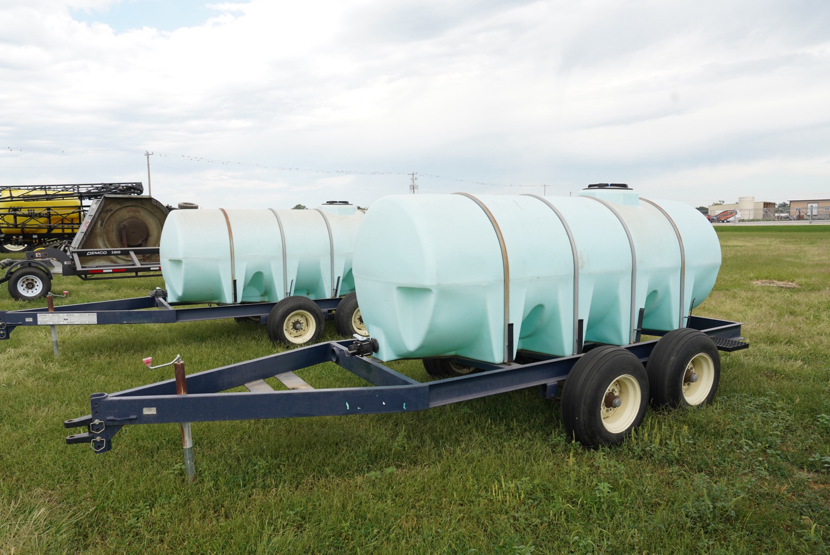 (3) Schaben P265-1010 Nurse Trailers