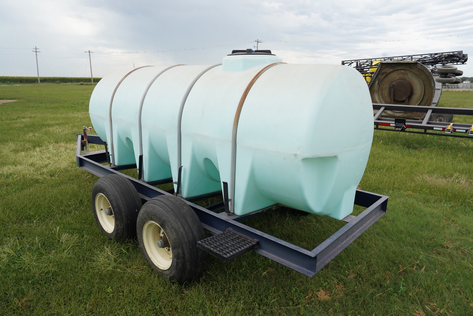 (3) Schaben P265-1010 Nurse Trailers