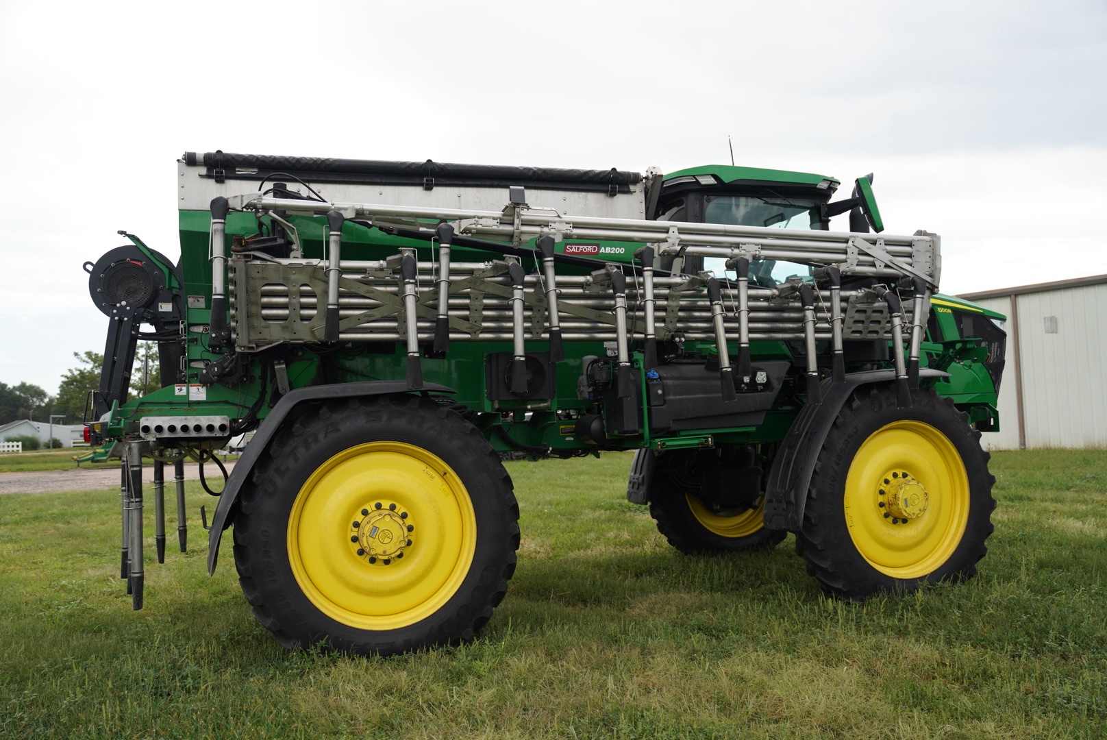 2023 John Deere 700R Fertilizer Applicator