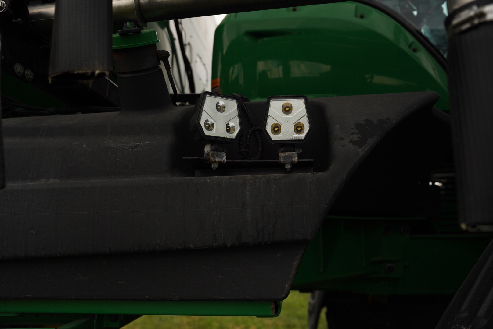 2023 John Deere 700R Fertilizer Applicator