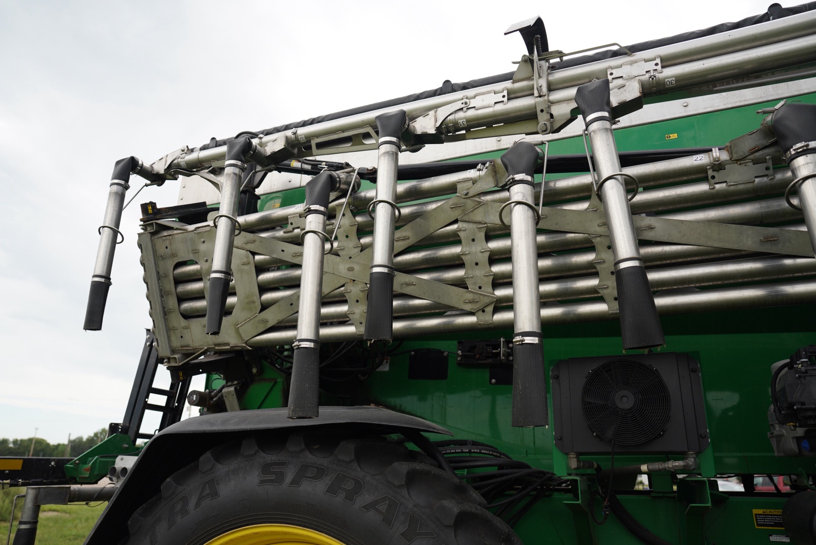 2023 John Deere 700R Fertilizer Applicator