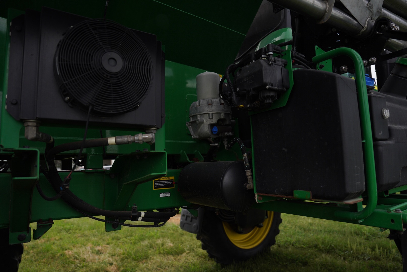 2023 John Deere 700R Fertilizer Applicator