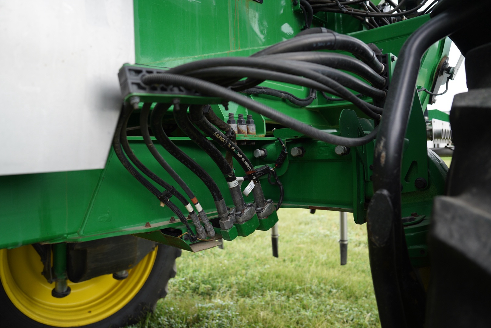 2023 John Deere 700R Fertilizer Applicator