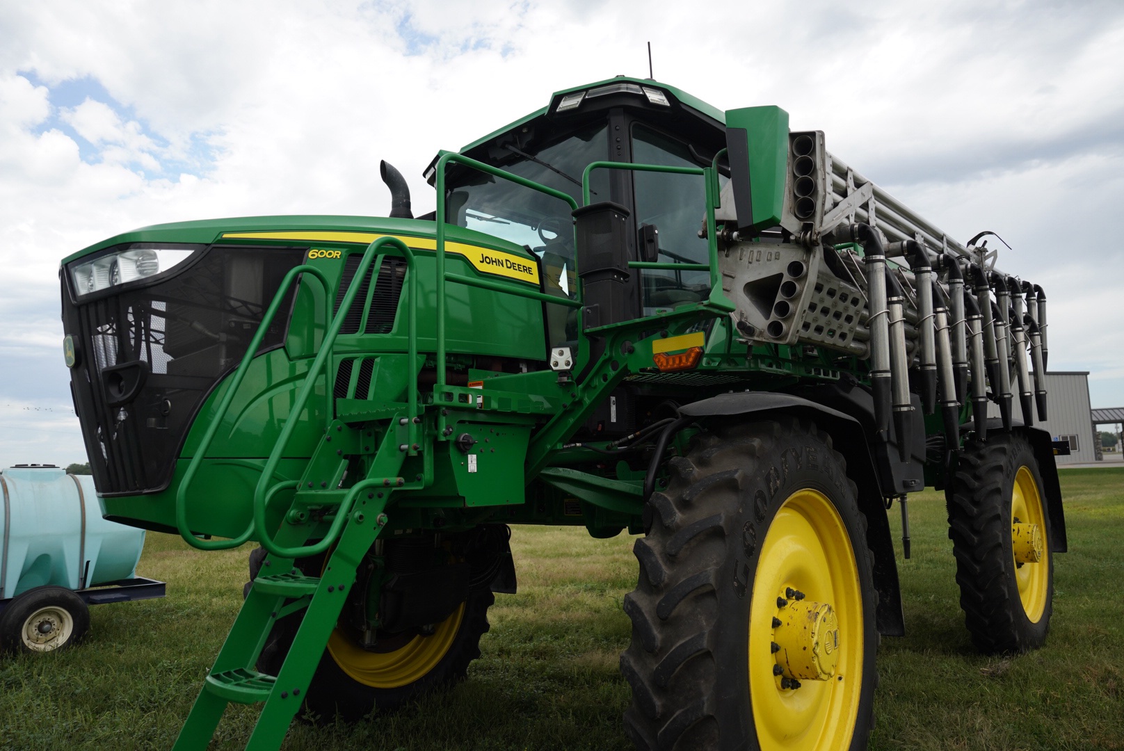 2023 John Deere 700R Fertilizer Applicator