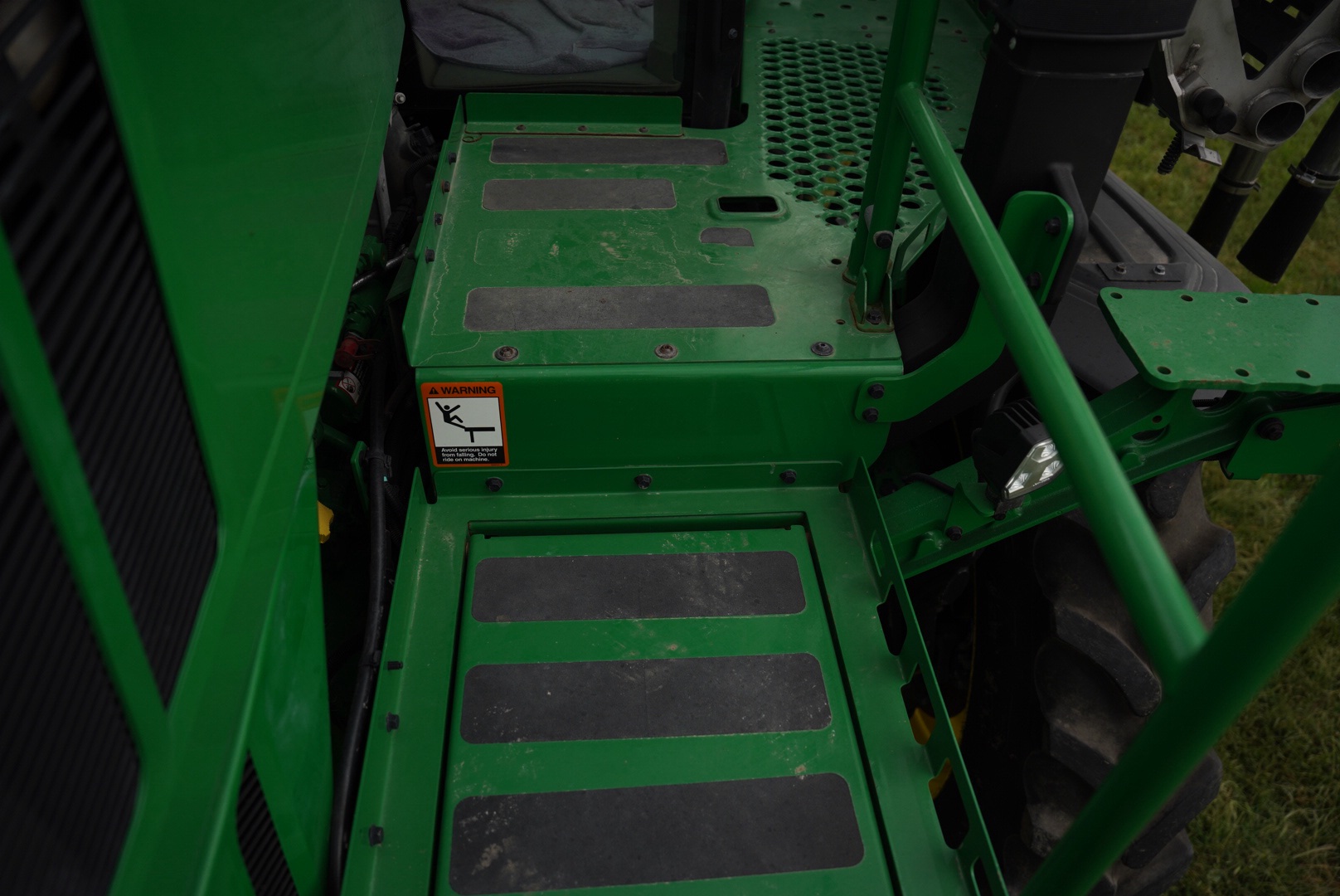 2023 John Deere 700R Fertilizer Applicator