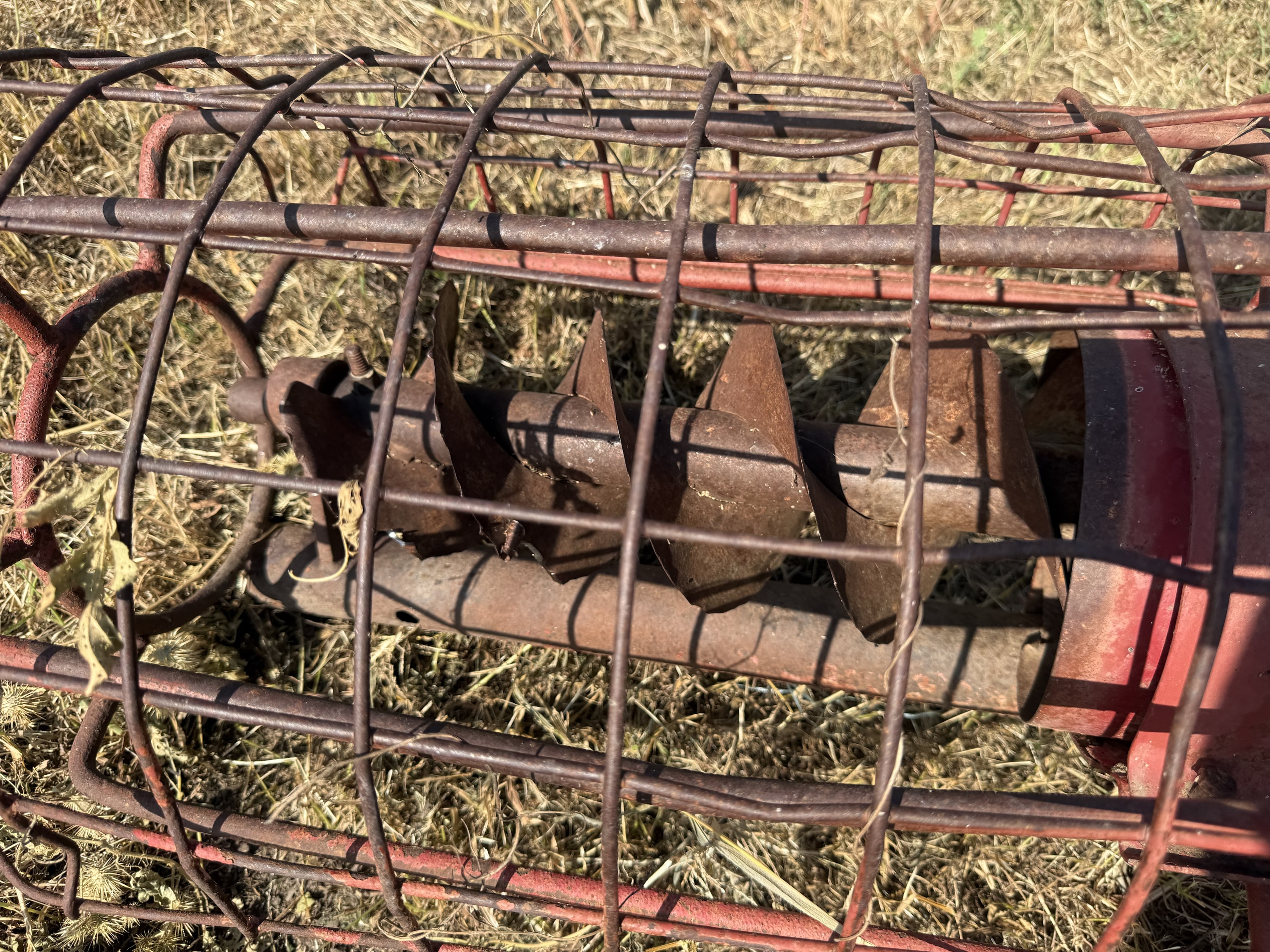 Hutchuson 8” Auger