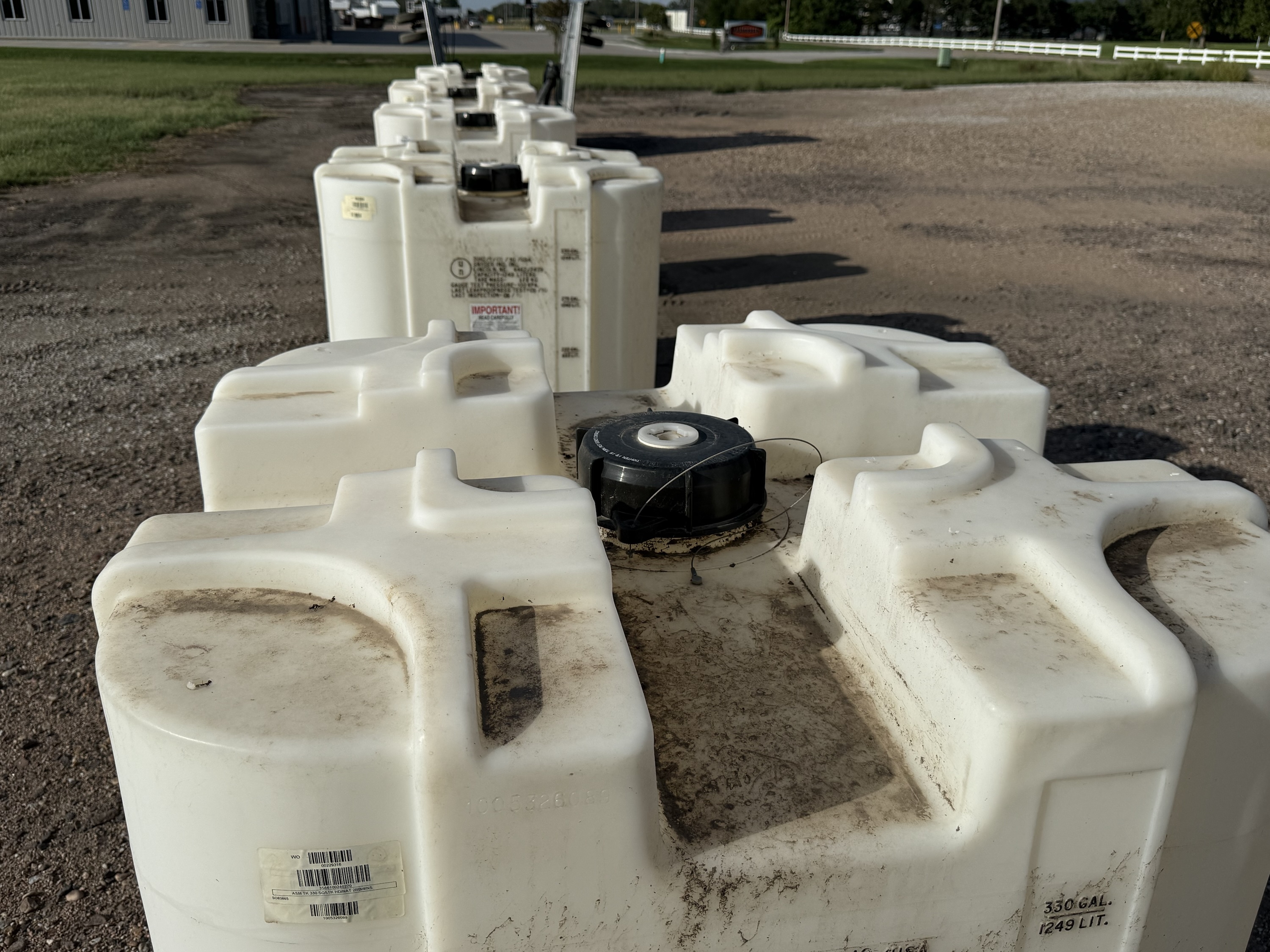 New/Unused Snyder 330 GALLON PREMIUM STACKING IBC TOTE TANK