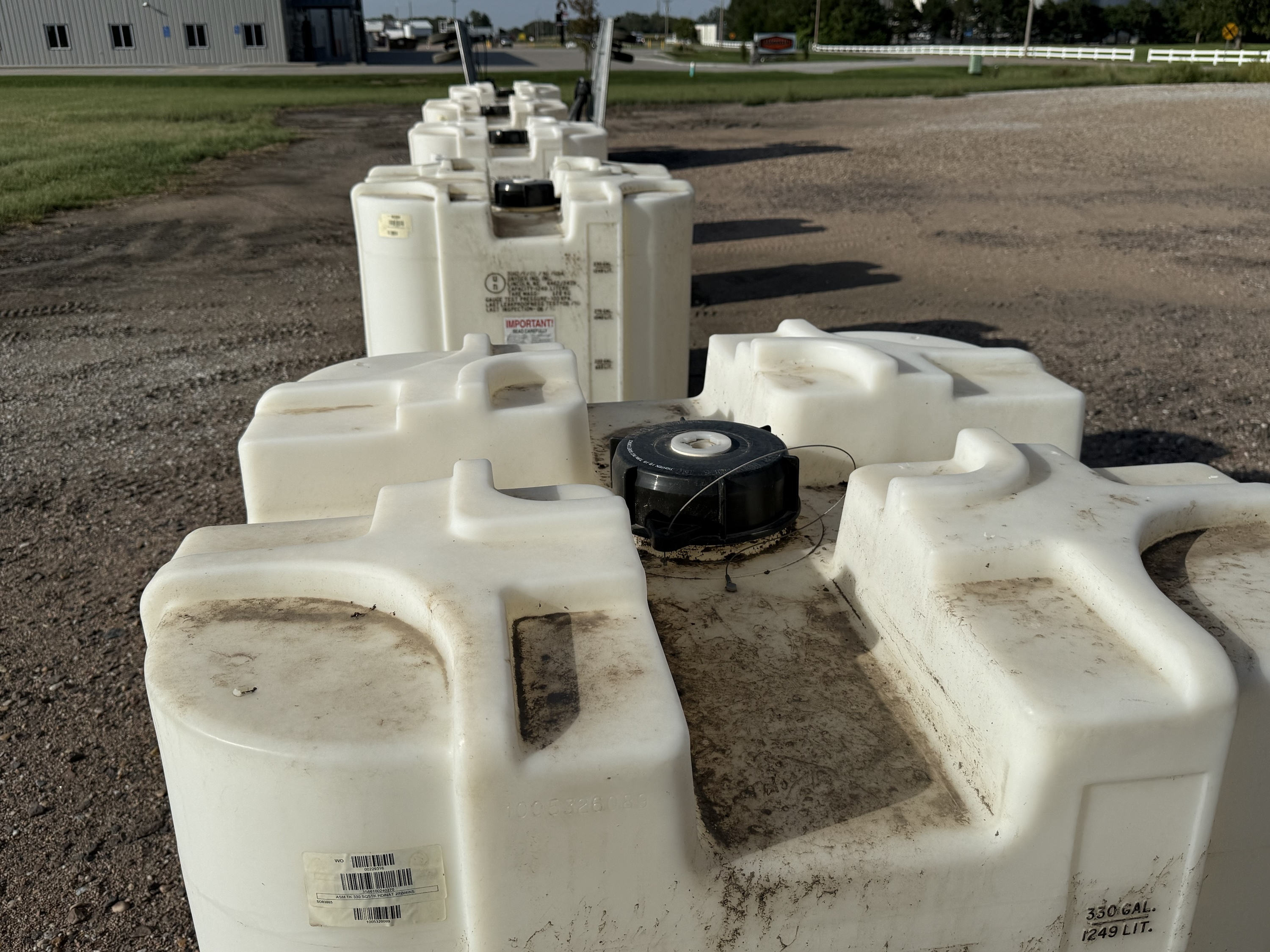 New/Unused Snyder 330 GALLON PREMIUM STACKING IBC TOTE TANK