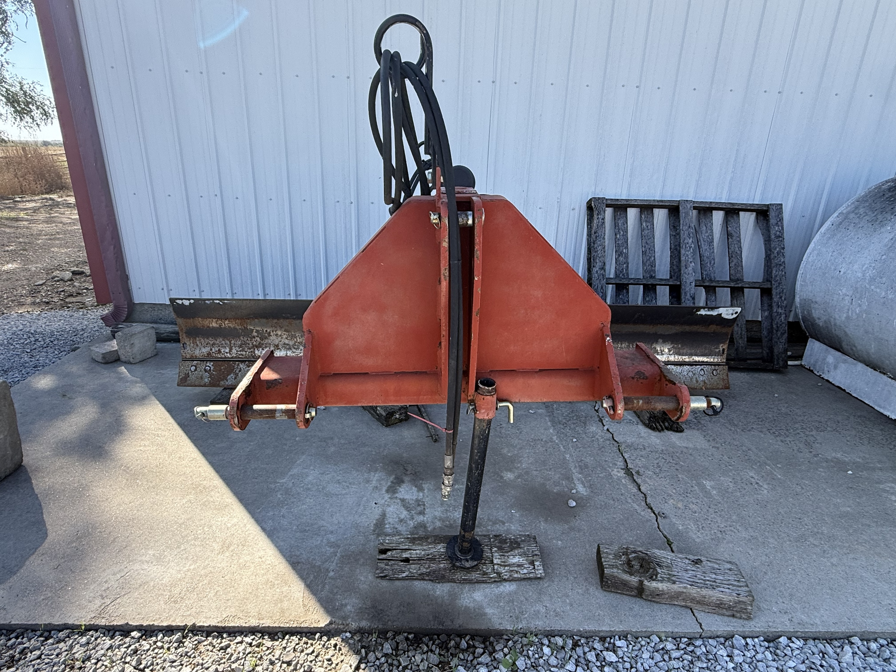Rhino 1540 10 Ft. Heavy Duty Hydraulic 3 Pt Blade