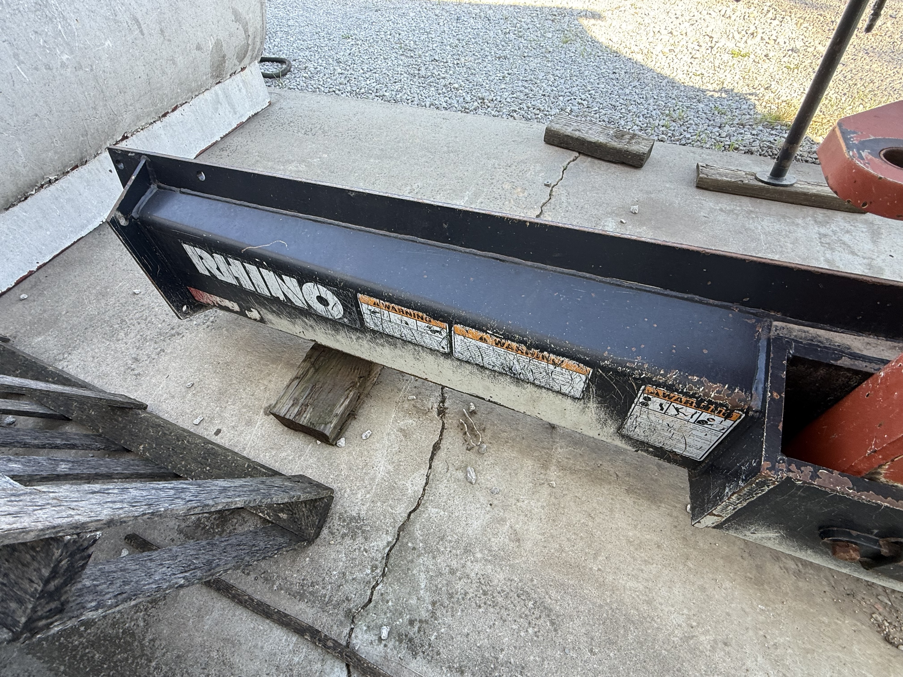 Rhino 1540 10 Ft. Heavy Duty Hydraulic 3 Pt Blade