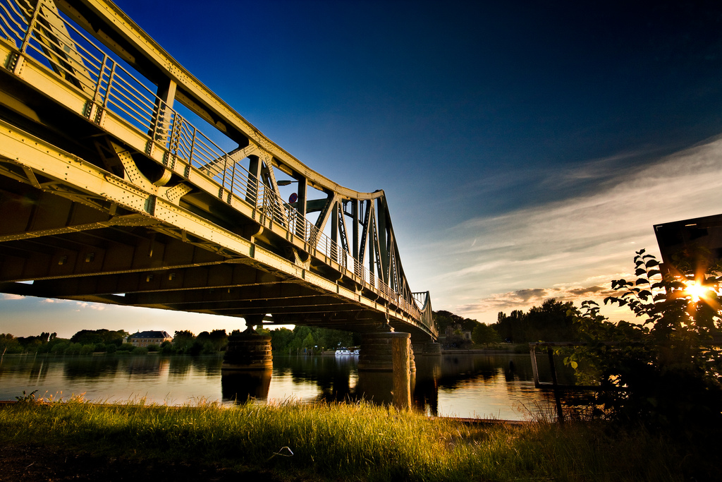 The Bridge Between Dream Vision And Fruition - Essential 1