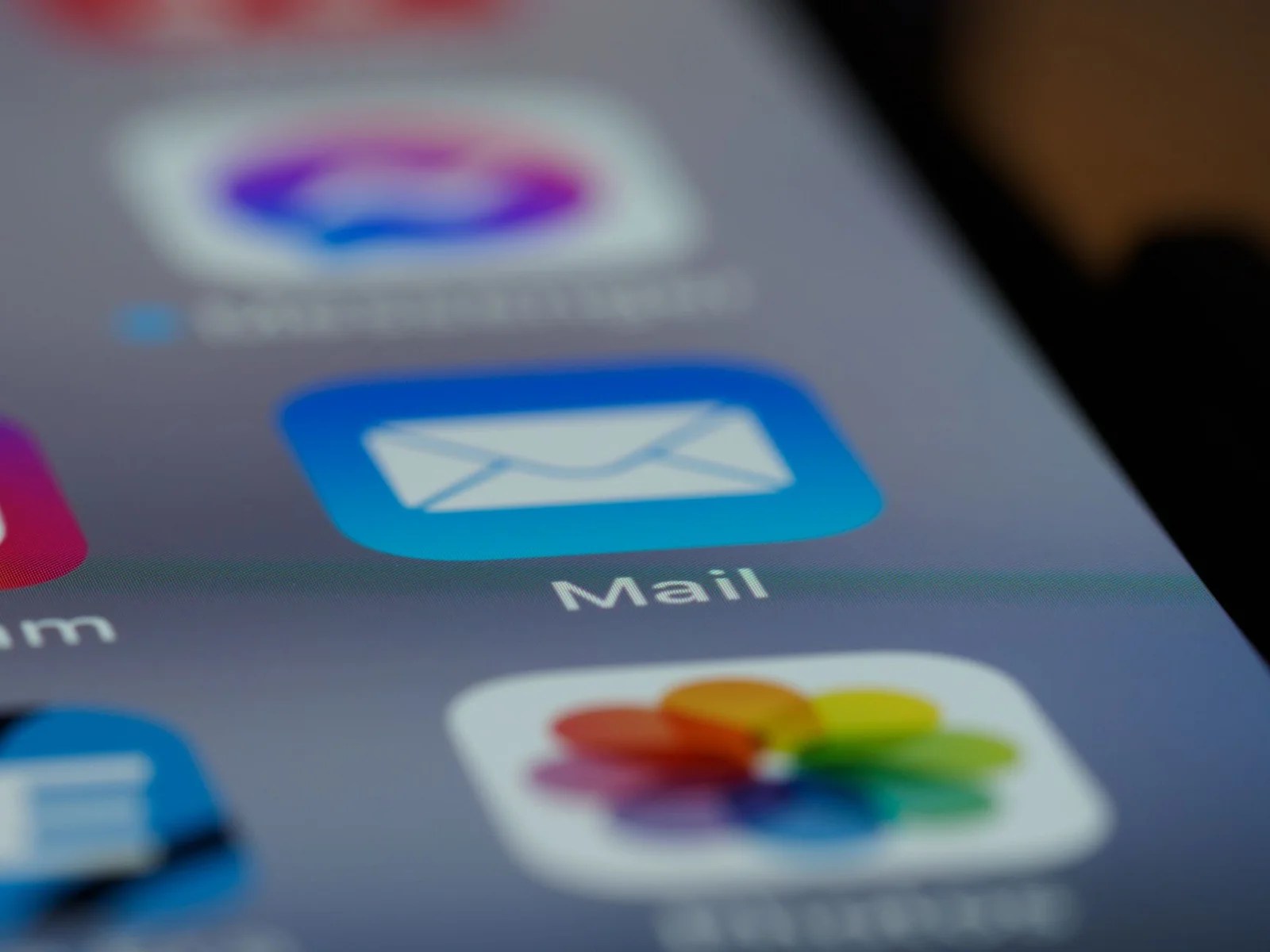 Your Inbox, Reimagined: How AI is Making Email Smart in 2026
