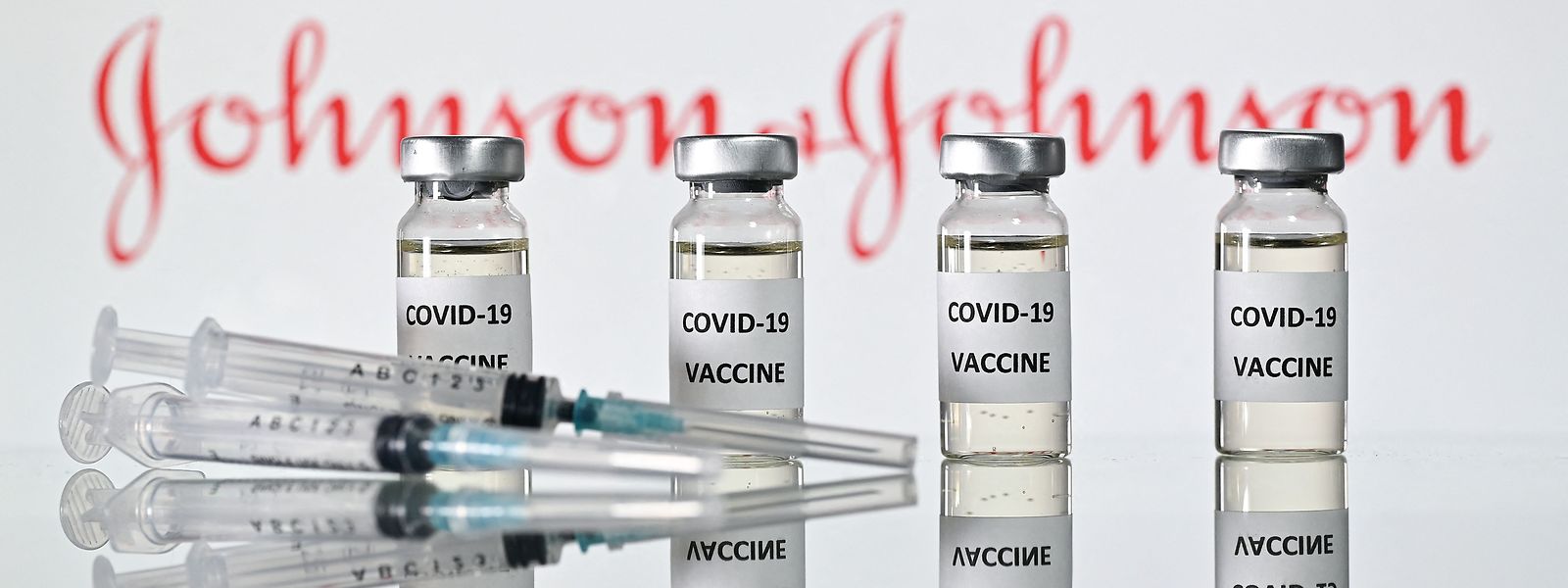 Vaccine Janssen Aufkleber : Eu Behorde Gibt Grunes Licht Fur Johnson Johnson Impfstoff