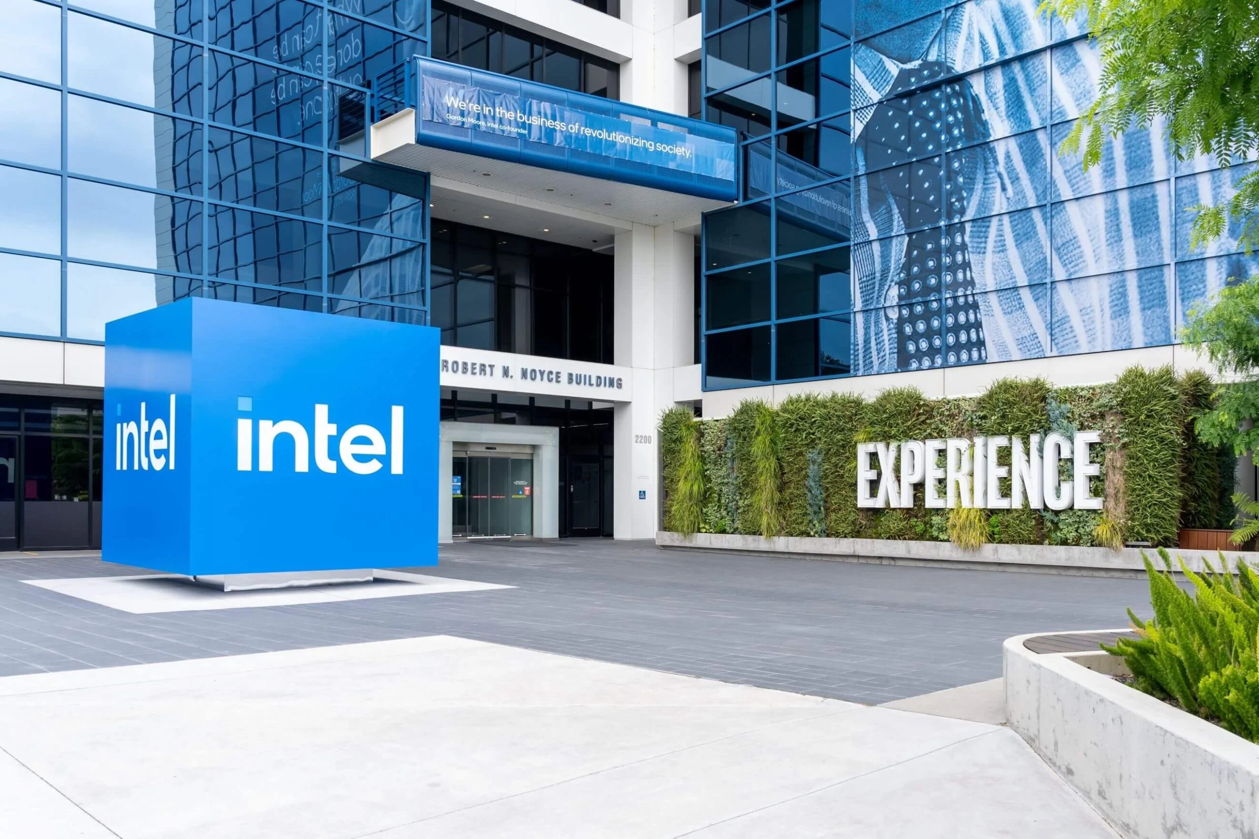 Intel (INTC) Stock Explodes 24% Higher in Best Single-Day Rally Since 2020