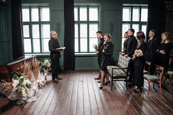 When to not attend a funeral service