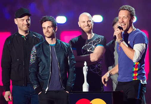 Drink from me, drink from me. Lirik Coldplay Hymn For The Weekend Dan Artinya Lengkap